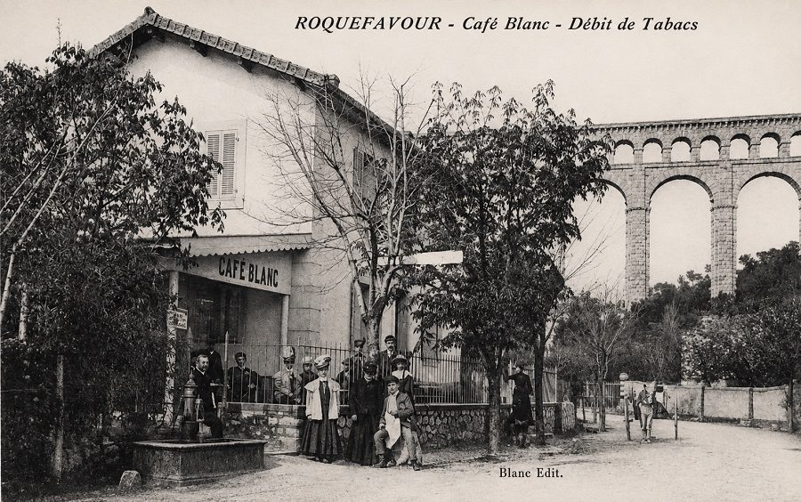 Café Tabac